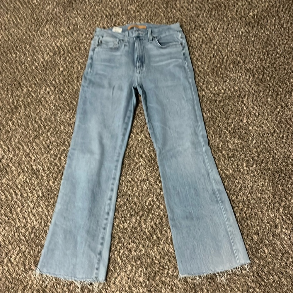Joe stretch cropped flare jean.